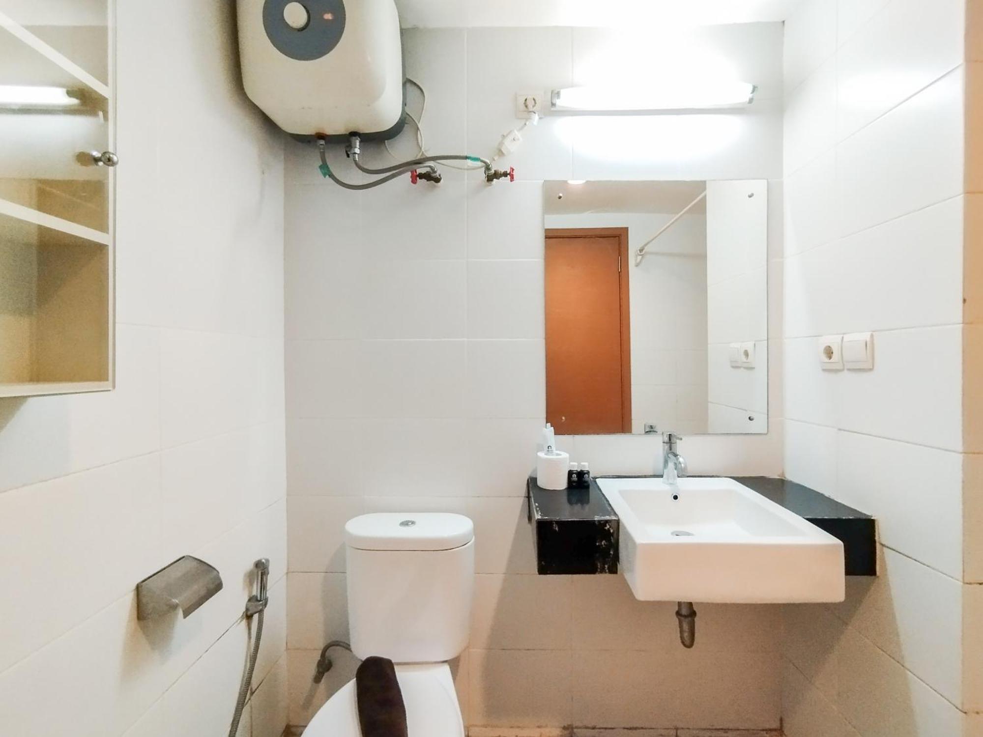 Simply And Comfy Studio Room Apartment Beverly Dago By Travelio Bandung Ngoại thất bức ảnh