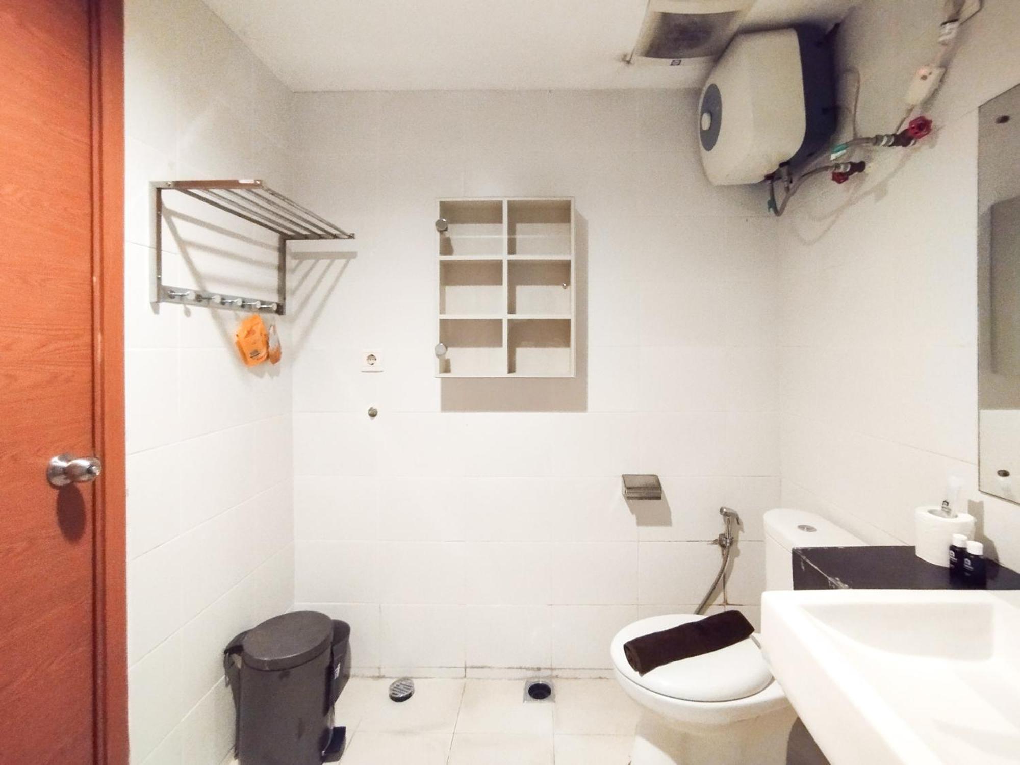 Simply And Comfy Studio Room Apartment Beverly Dago By Travelio Bandung Ngoại thất bức ảnh