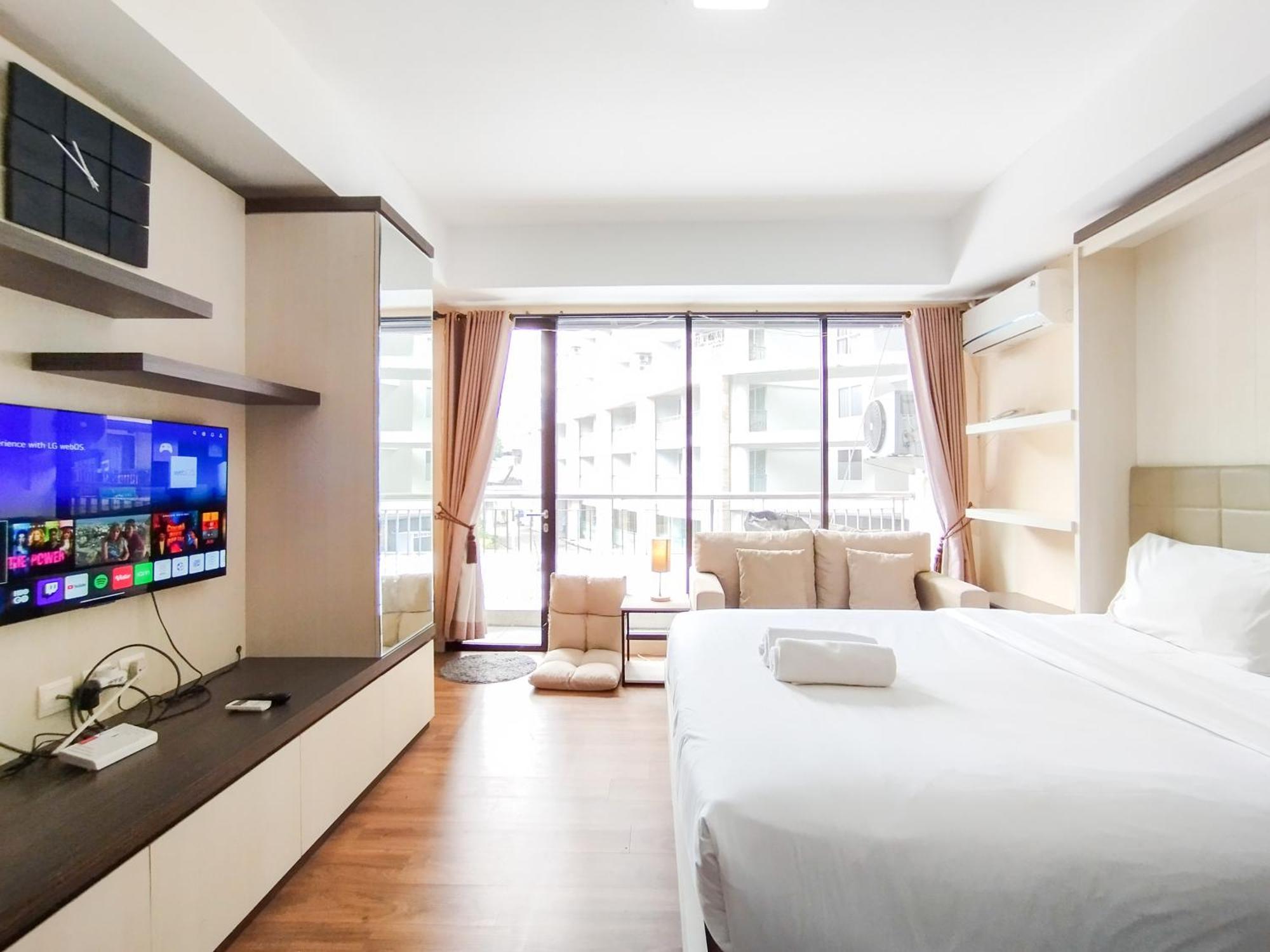 Simply And Comfy Studio Room Apartment Beverly Dago By Travelio Bandung Ngoại thất bức ảnh