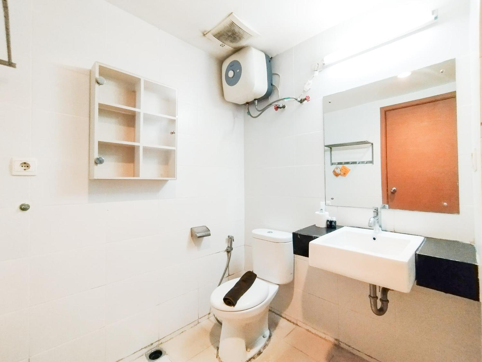 Simply And Comfy Studio Room Apartment Beverly Dago By Travelio Bandung Ngoại thất bức ảnh